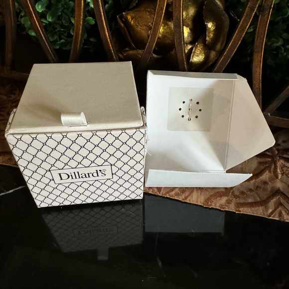 🐰NWT ~ EASTER EGG BROOCH - Picture 5 of 9